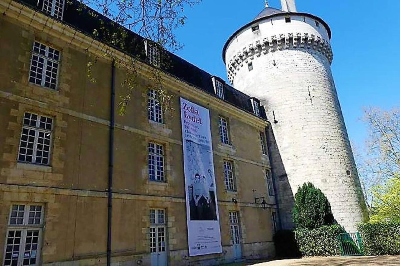 Appartement De Charme Au Coeur Du Centre Historique Tours Exterior photo
